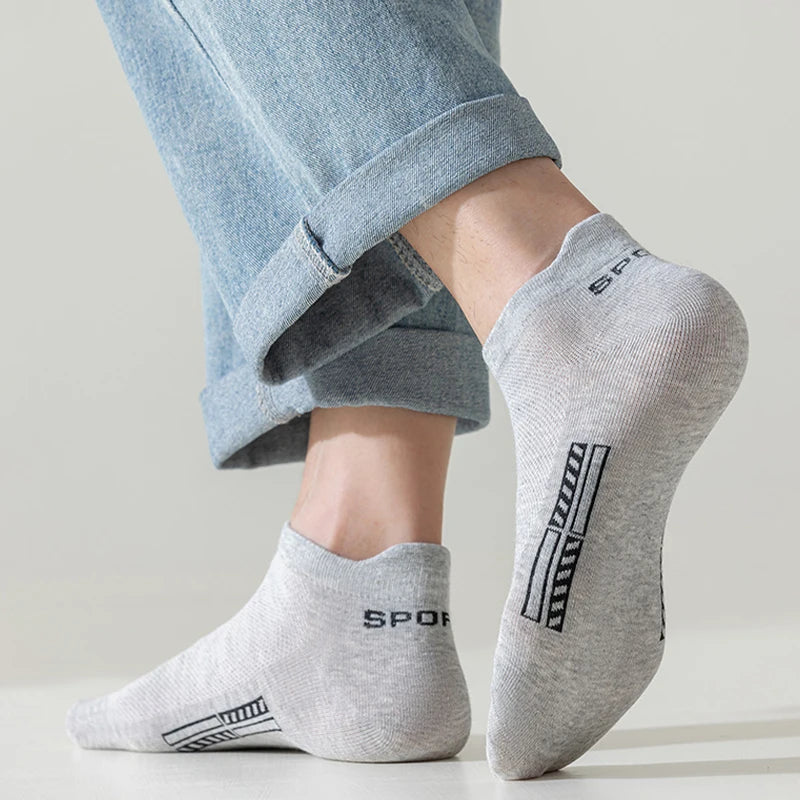 5 Pairs of Ultra Comfy Unisex Crew Socks Breathable | SAMAG