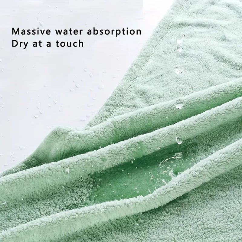 A Cartoon Coral Fleece Bath Towel for Babies, Children's Bath Towel, Baby Washcloth, 31.5* 31.5inch , Made of Super Absorbent Polyester Material, Warm and Breathable, with Cartoon Animal Shapes for Kids, Suitable for Home and