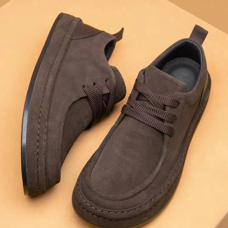 Men's Shoes Are Fashionable Brown Casual Shoes Made of Durable Suede Material Comfortable Walking Shoes Suitable for Daily Wear