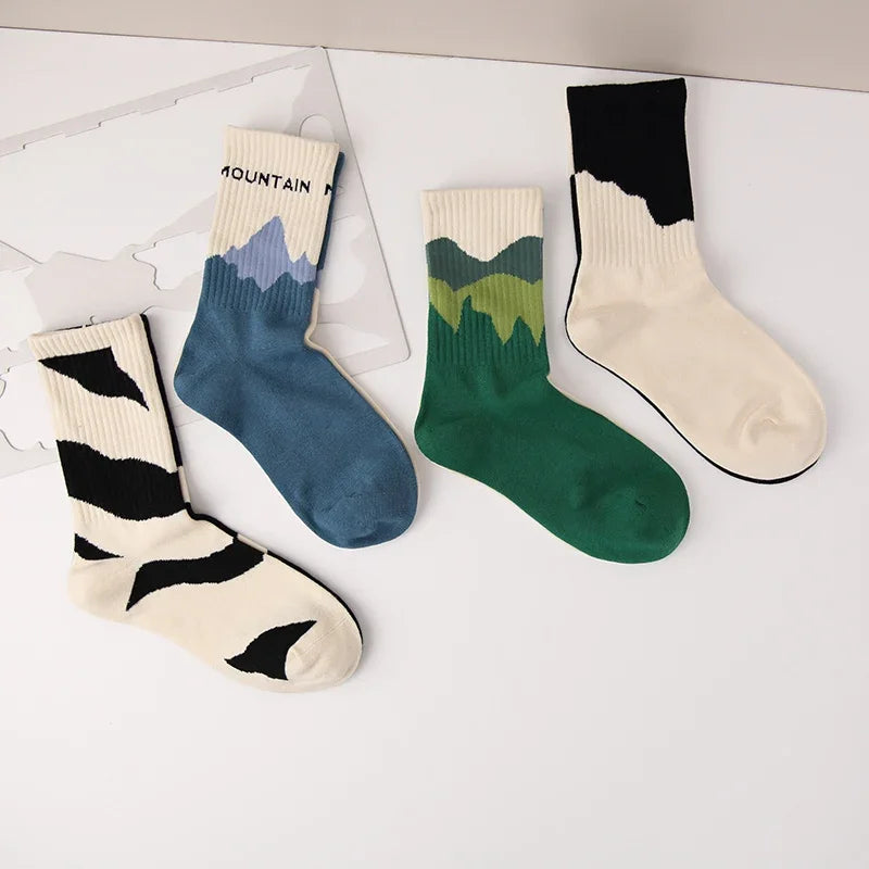 Fashion A/B Style Men Socks Asymmetrical Pattern Street Hip Hop Skateboard Man Cotton Sock Breathable Harajuku Calcetines Hombre
