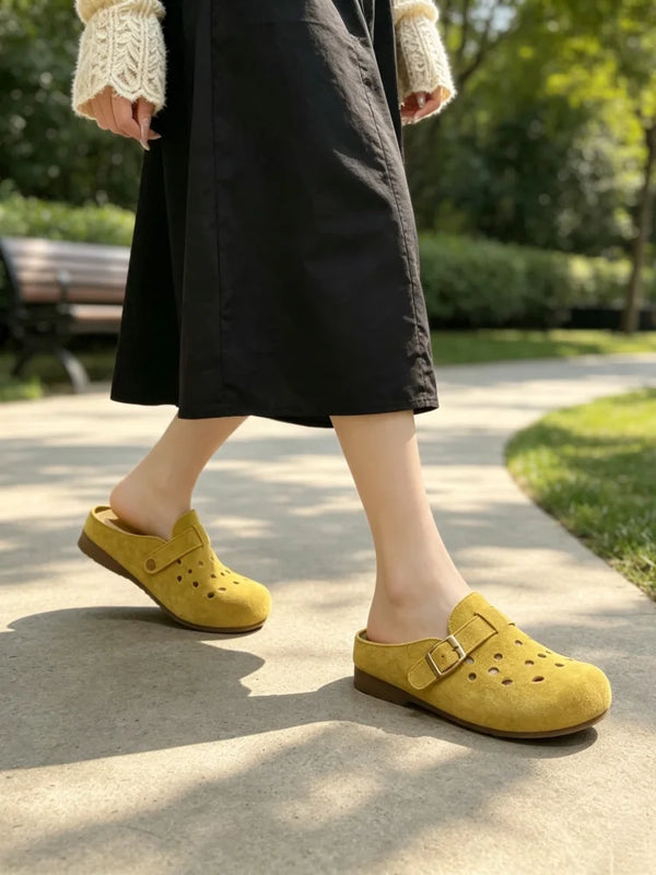 Women's Summer Breathable Hollow Out Clogs, Closed Toe Mule Slippers, Soft Sole Slip-On Shoes, Flat Sandals For Outdoor Wear