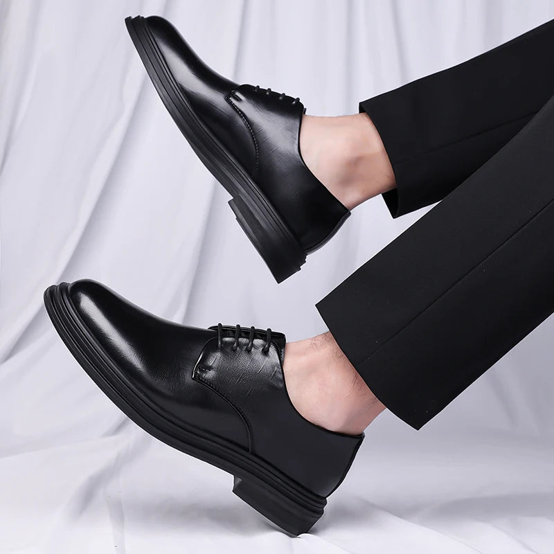 Men's Business Shoes Premium Cowhide Upper Lightweight Breathable Design with Rubber Sole for Office Commute Formal Occasions