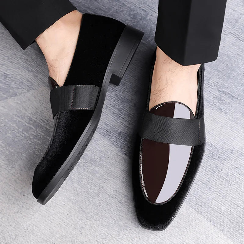 Large size 48 men's leather shoes, new spring 2026 style, one-piece slip-on, versatile and fashionable leather shoes