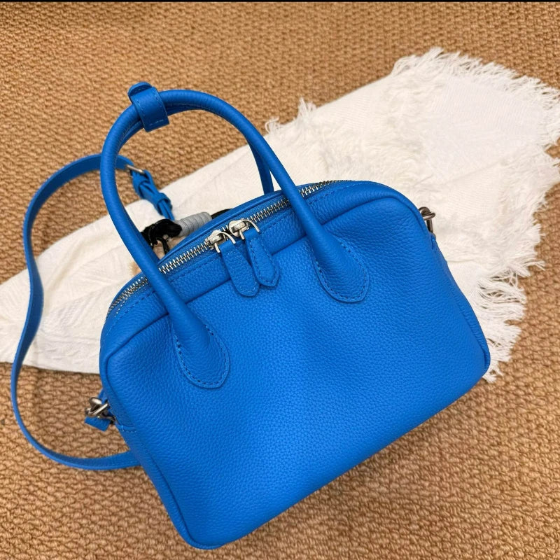 Fashionable and Sophisticated Boston Bag, Large Capacity and Versatile Commuter Handbag, Women's Single-shoulder Crossbody Bag