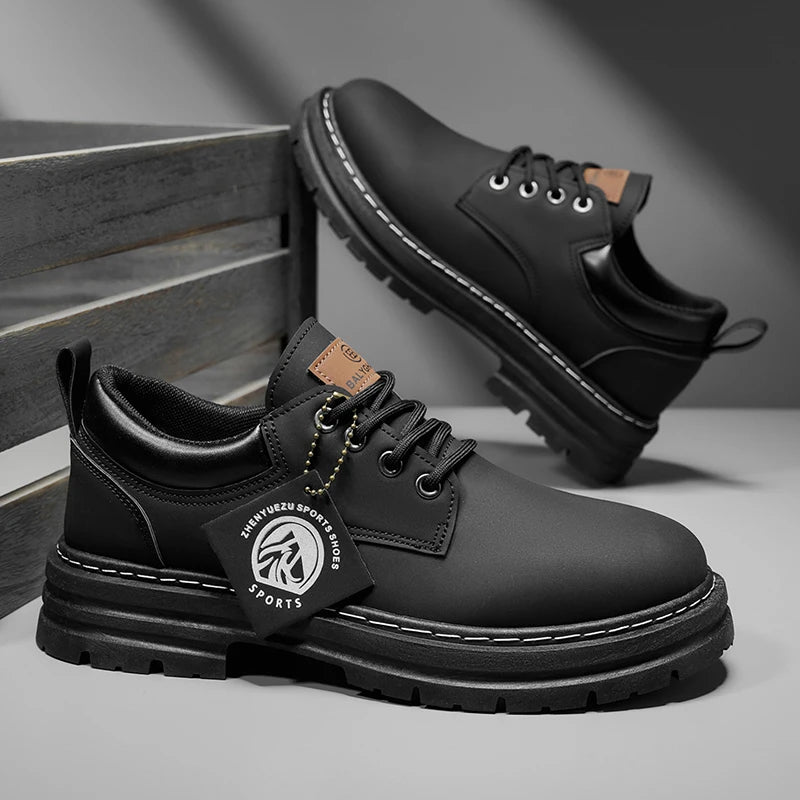 Men's Low-Top Solid Color Fashionable Business Casual Shoes, Non-Slip, Wear-Resistant, Textured Thick-Soled Casual Work Boots, Suitable for Daily Commuting, Walking, and Camping
