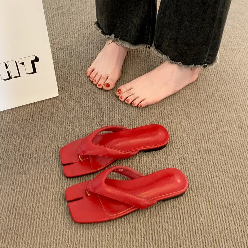 Summer Women's Clip Toe Slippers Fashion Flats Comfortable Comfort Outdoor Beach Vacation Flip Flop Slides Women Slippers 35-42