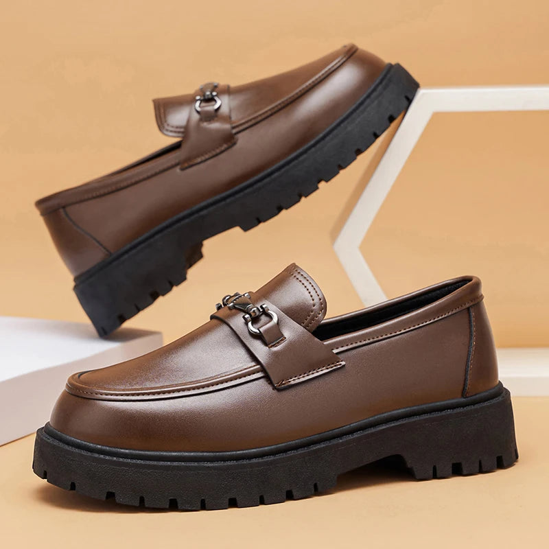 Men's casual shoes four seasons new soft-sole non-slip comfort light outdoor walking shoes fashion business visitor leather shoe