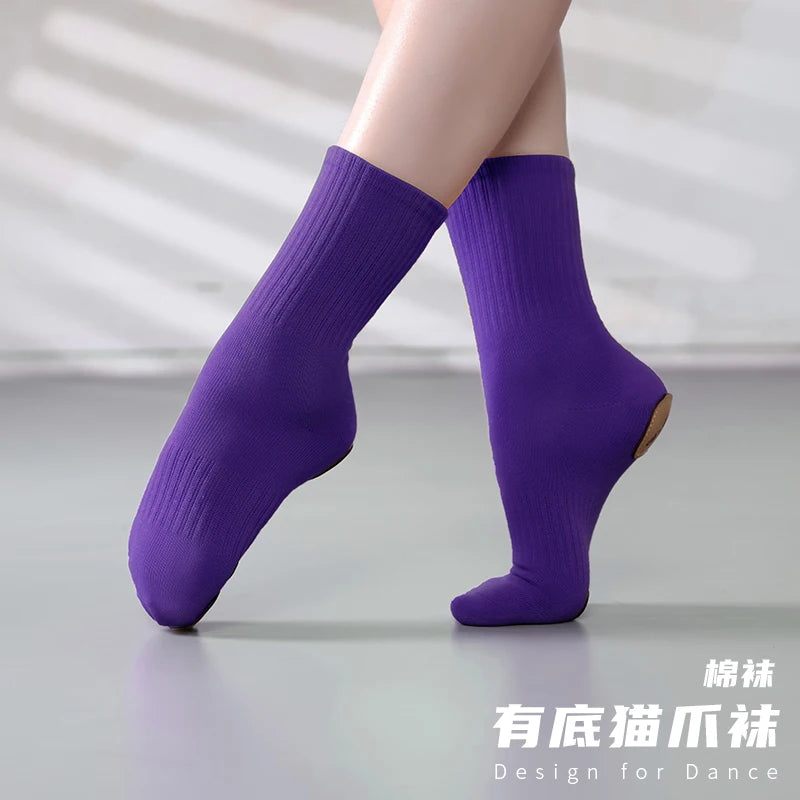 Cat Paw Dance Socks Cotton Non Slip Leather Sole Soft Elastic Ballet Chinese Dance Training Anti Skid Breathable Practice Modern