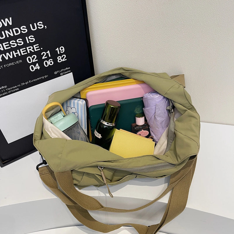 Large Capacity Waterproof Nylon Shoulder Bags Women Korea Style Cloth Hobo Bags Many Outer Bag Casual Totes Soli Tooling Bags