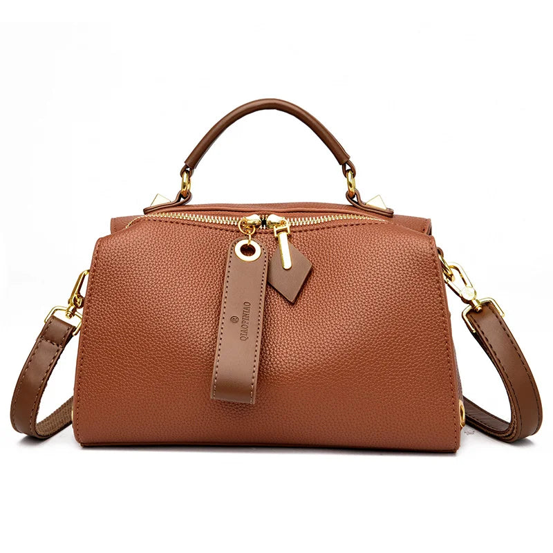 2026 New Large Capacity Boston Pillow Bag Women's Crossbody Soft Leather Handbag Commute Texture Single Shoulder Bag