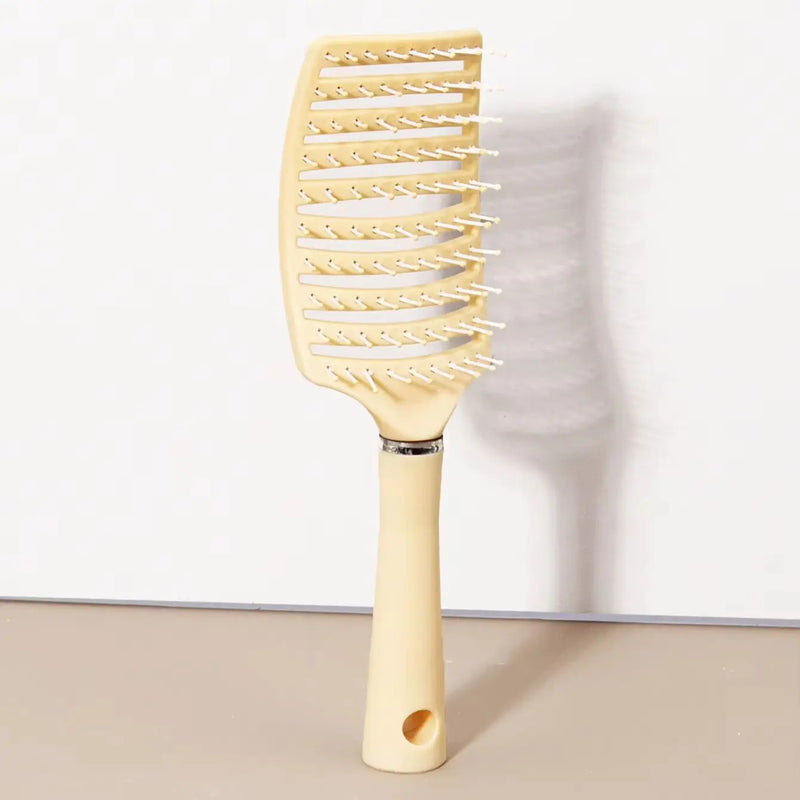 Curling brush - ergonomic handle, hollow design, durable rubber bristles, suitable for all types of hair