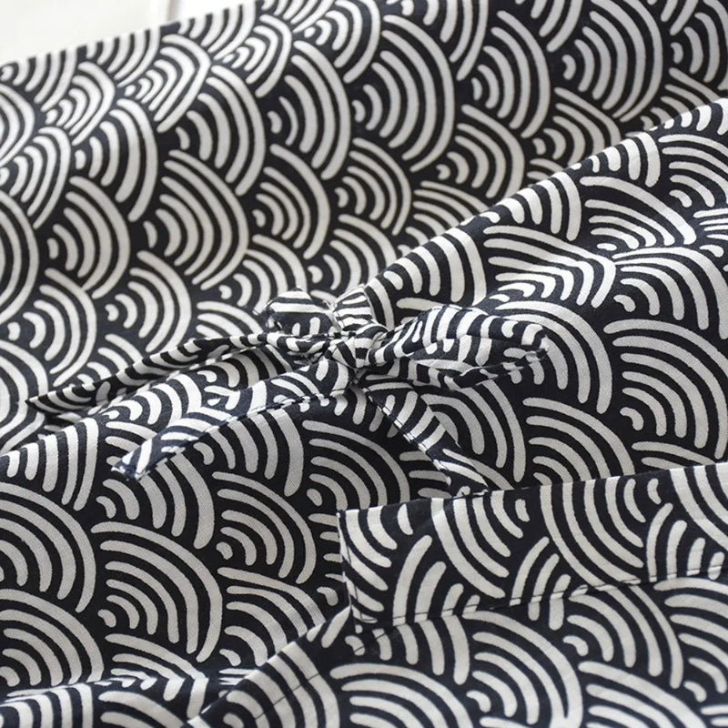 Nightdress V-Neck Men's Kimono Bathrobe Loose Long Sleeve Kimono Pajamas Thin Print Men's Hooded Robe for Spa