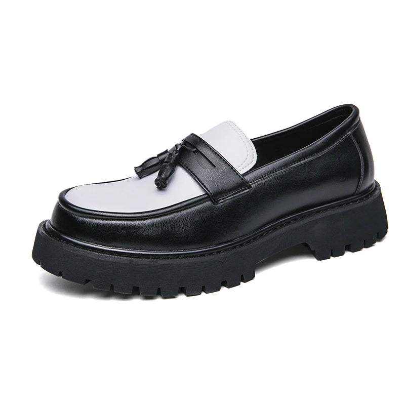 Fashion Tasseled Loafers Men Casual Shoes Black and White Leather Slip-on Shoes Classic British Style Penny Luxury Brand Driving