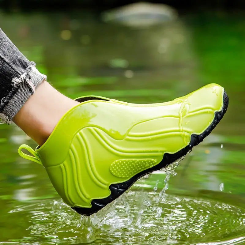 Wear to Work Slip-on Men's Rain Boots Teenagers Cheap Pvc Waterproof Comfortable Resistant Outdoor Plastic Male Shoes Booties