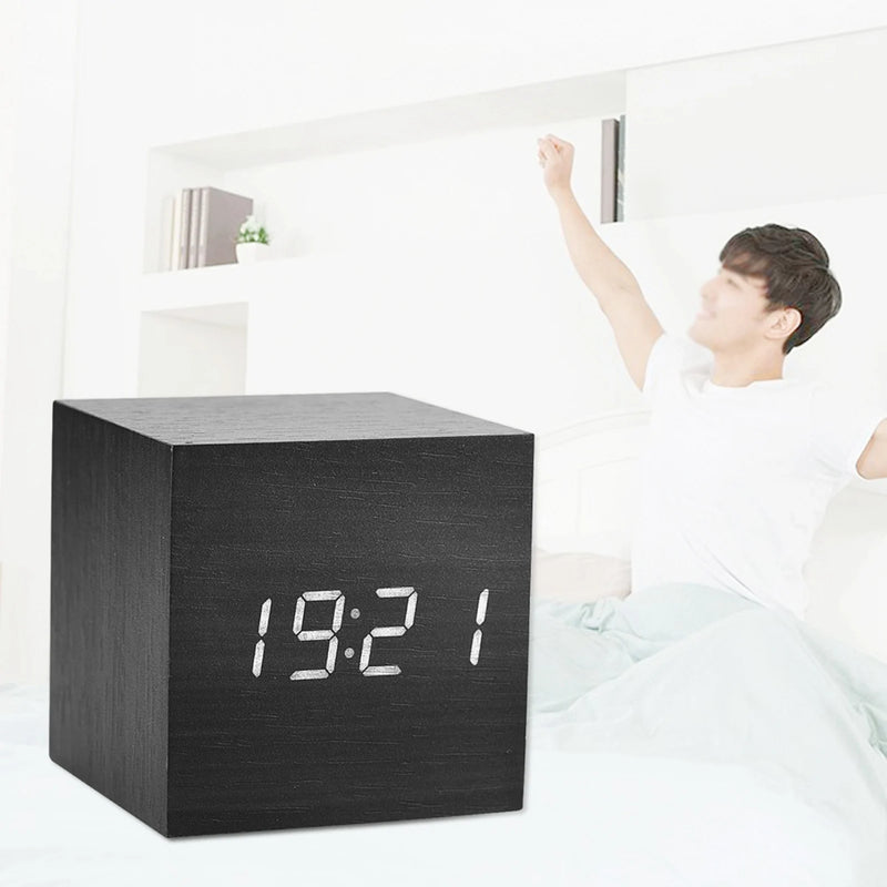 Wooden Digital Alarm Clock with LED Display Voice-activated or constant-on mode Powered by 3 AAA batteries or USB power cable