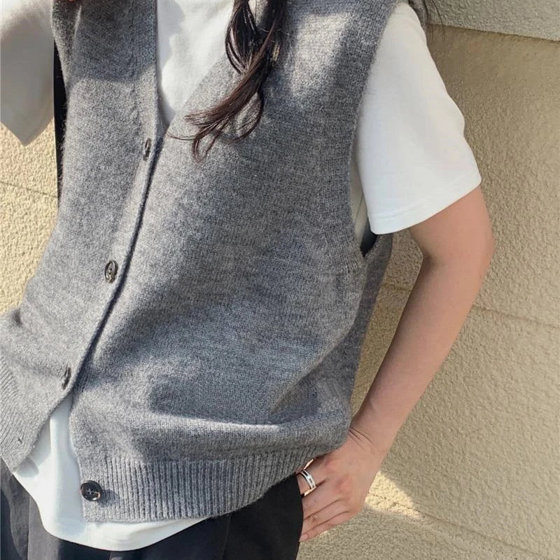 YTFidio Women Cardigan Vest Clothing O-neck Tank Tops Four Button Casual Outerwears Ladies Tops Knitted Solid Casual Autumn 161