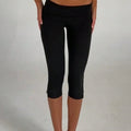 Women's Y2K Low Waist White Capri Leggings Fold Over Waistband Split Hem Solid Color Slim Fit Stretchy Cropped Leggings Buttery