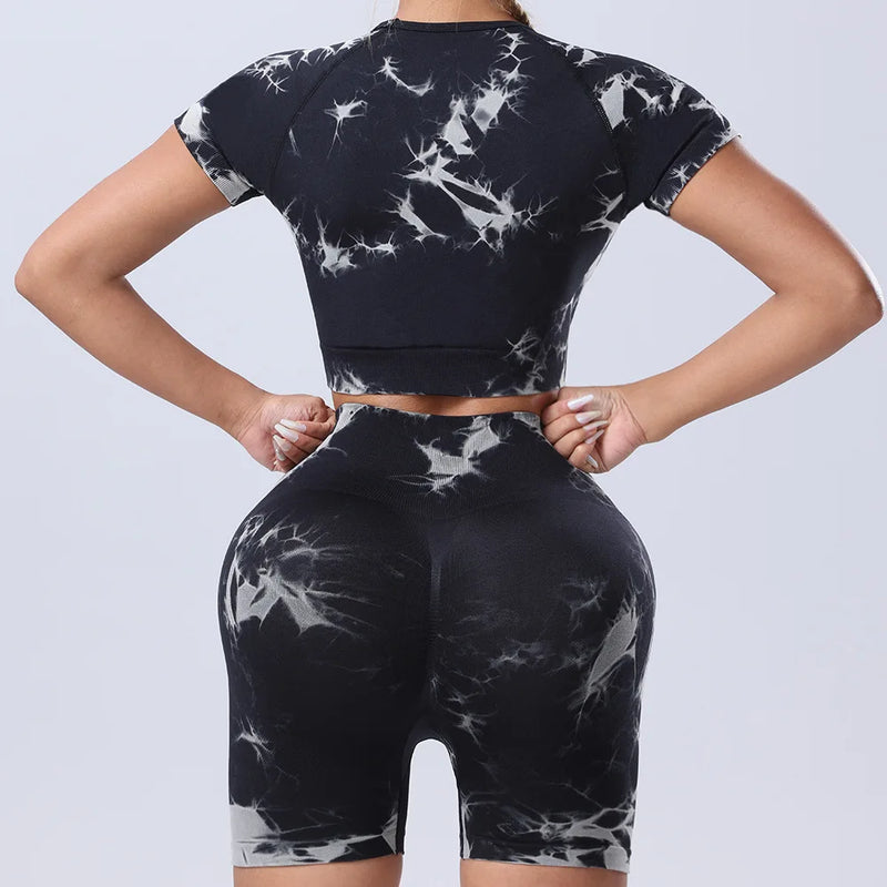 Women's Tie Dye Gym Set, Seamless High Waist Booty Shorts and Short Sleeve Sports Top 2 Pcs Athletic Fitness Clothing