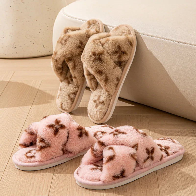 Fluffy Women's Slippers Home Autumn Winter Luxury Designer Woman Shoes Flat Trend Indoor Fuzzy Fur Slides Plush Elegant Footwear