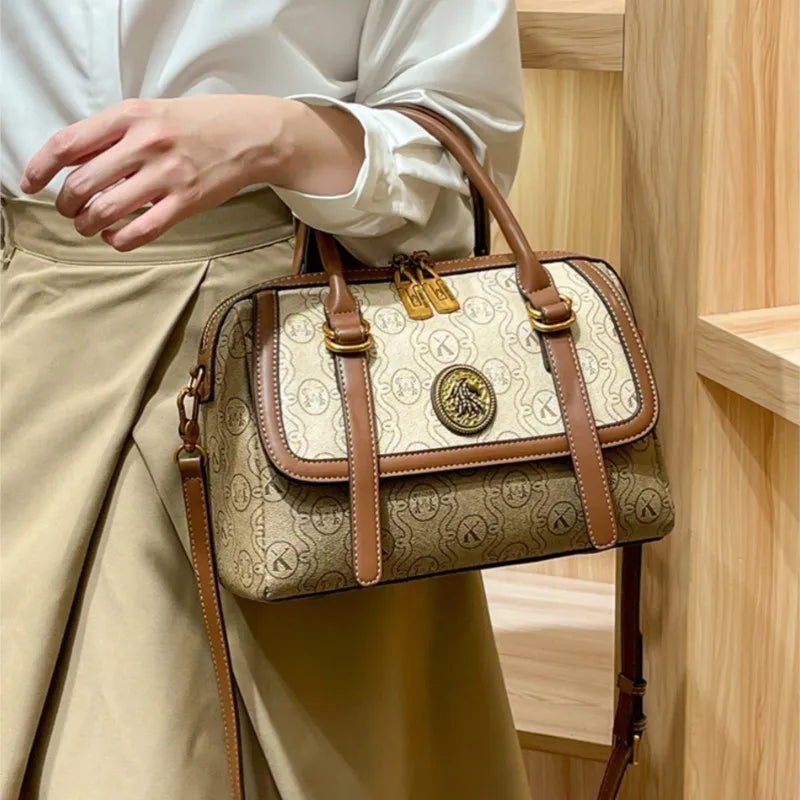 Brand light luxury women's bag 2025 new handbag, high-end retro large capacity single shoulder diagonal cross Boston bag