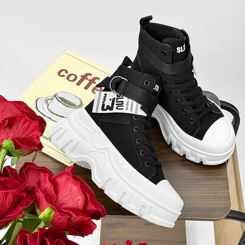 Men's fashionable casual thick-soled casual high-rise shoes Korean and British punk suitable for outdoor four seasons simple and