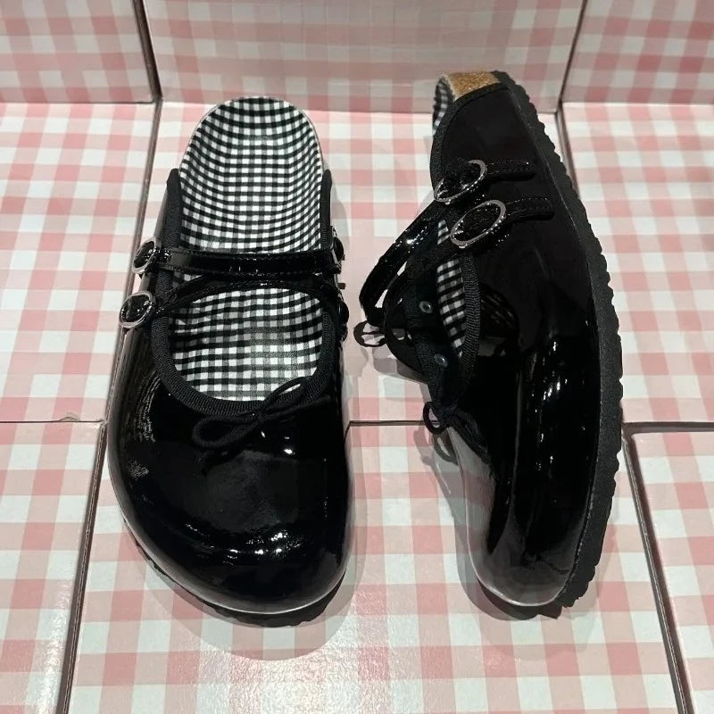 Women's Patent Leather Mary Jane Mules Buckle Bow Decor Slip on Flat Shoes Plaid Lining Casual Half Slippers Fashion Footwear
