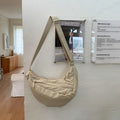Simple and Versatile Hobo Bag An Elegant Casual Crossbody Bag That Fashionable and Lightweight Suitable Shoulder Bag