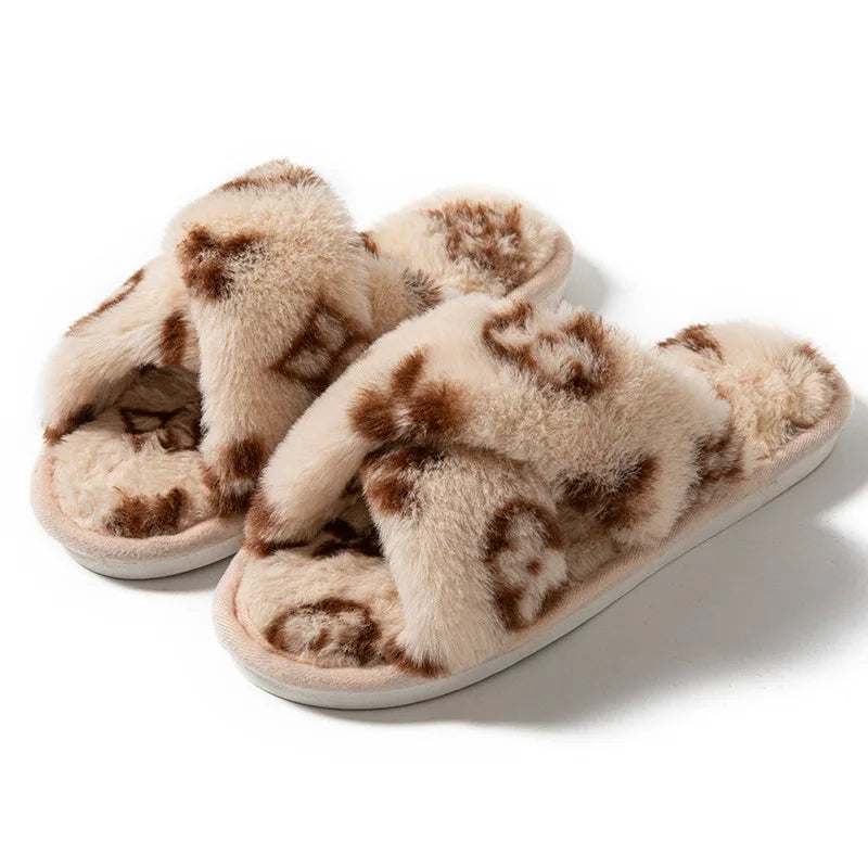 Fluffy Women's Slippers Home Autumn Winter Luxury Designer Woman Shoes Flat Trend Indoor Fuzzy Fur Slides Plush Elegant Footwear