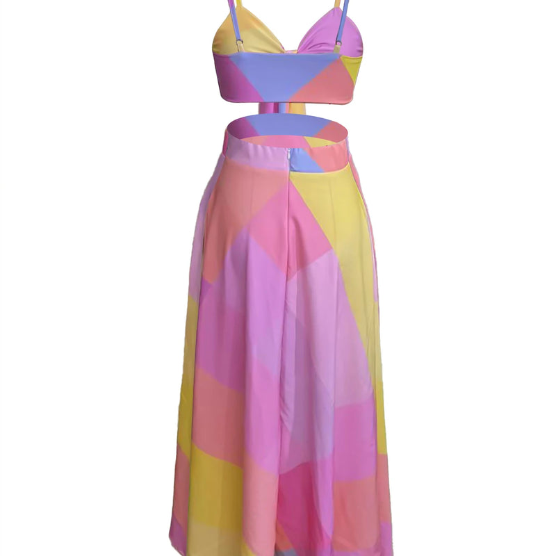 A Lace-Up Short Top with a Half-Length Skirt and a Geometric Pattern Women's Dress Set