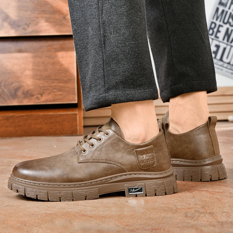 British Style Men's Dress Shoes 2026 April May Vintage Fashion Business Commute Casual Formal Leather Shoes for M