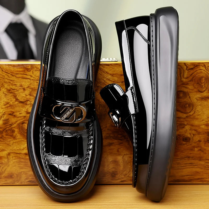 New Arrival Mens Driving Loafers Thick Bottom Summer Casual Shoes Leather Moccasins Breathable Slip on Boat Shoes Business Flats