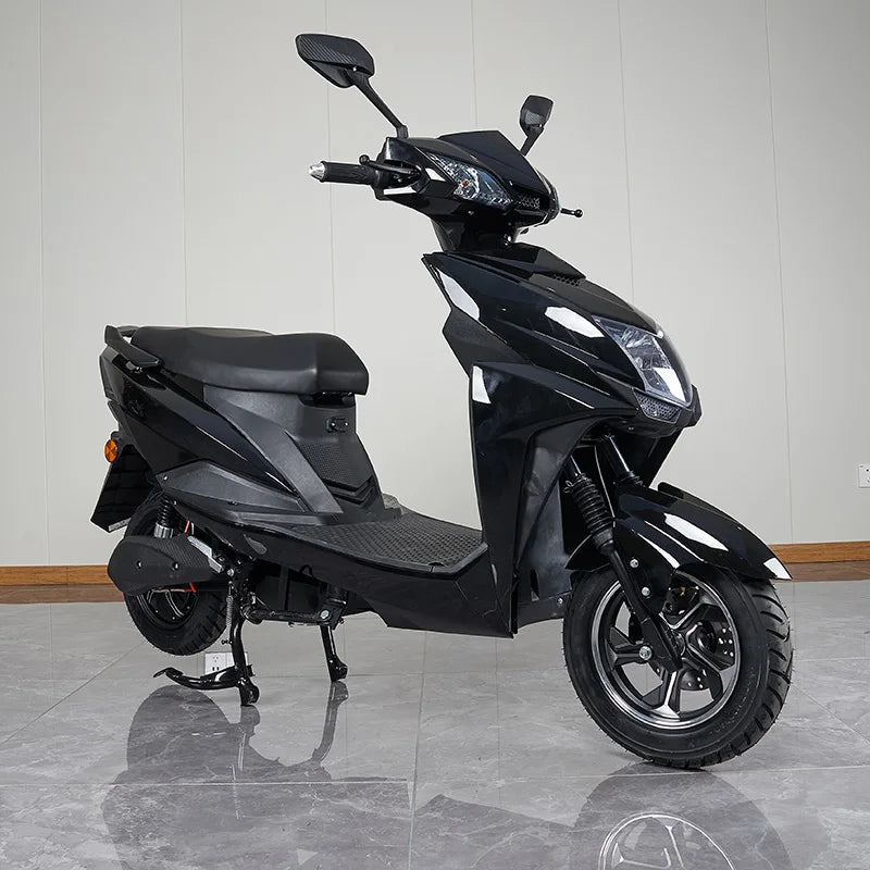 600W/800W 40-50km/h Speed 45-65km Range 2 Wheel Electric Moped 2 Person E Scooter
