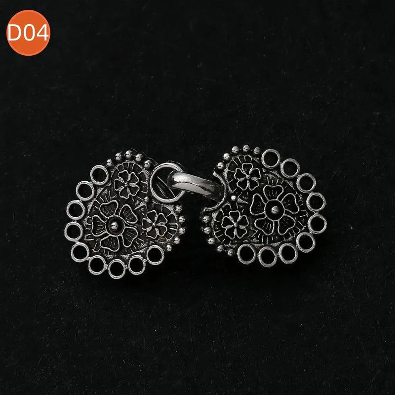 1 Pair Vintage Sweater Swirl Clip Cape Cloak Clips for Dress Retro Cardigan Clip Shawl Clasp Shirt Button Clip for Girl Women