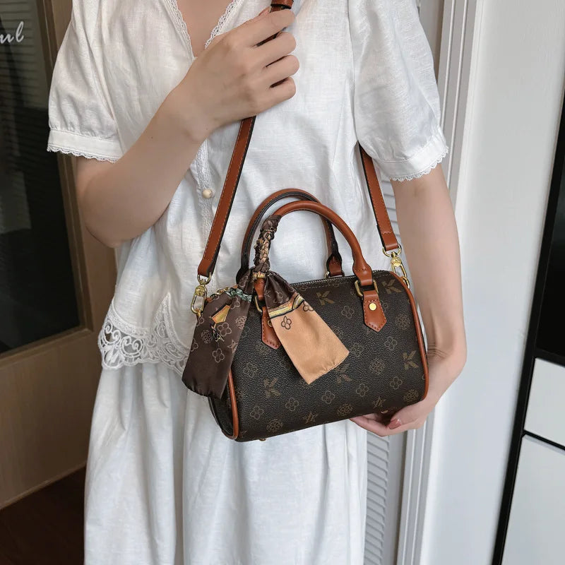 Bag Women's Fashion Boston Bag Pillow Bag Versatile Shoulder Bag Printed Crossbody Handbag
