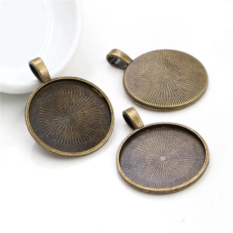 New Fashion 10pcs 25mm Inner Size Multi Colors Plated Classic Simple Style Cabochon Base Setting Charms Pendant