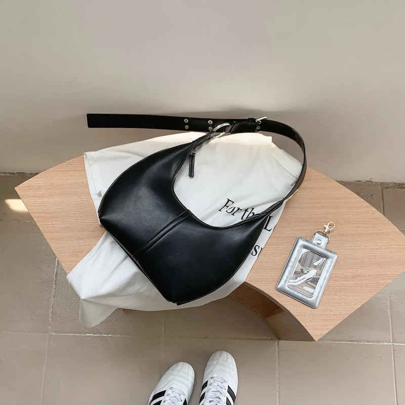2026 New Retro Dumpling Bag Underarm Simple Design Versatile Fashion Commuter Hobo Bag for Women