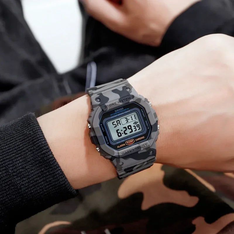 1628 Luxury Digital Men Watches Sports Waterproof Electronic Wristwatches Military Back Light Clock 1988 - Visuel 4 | SAMAG