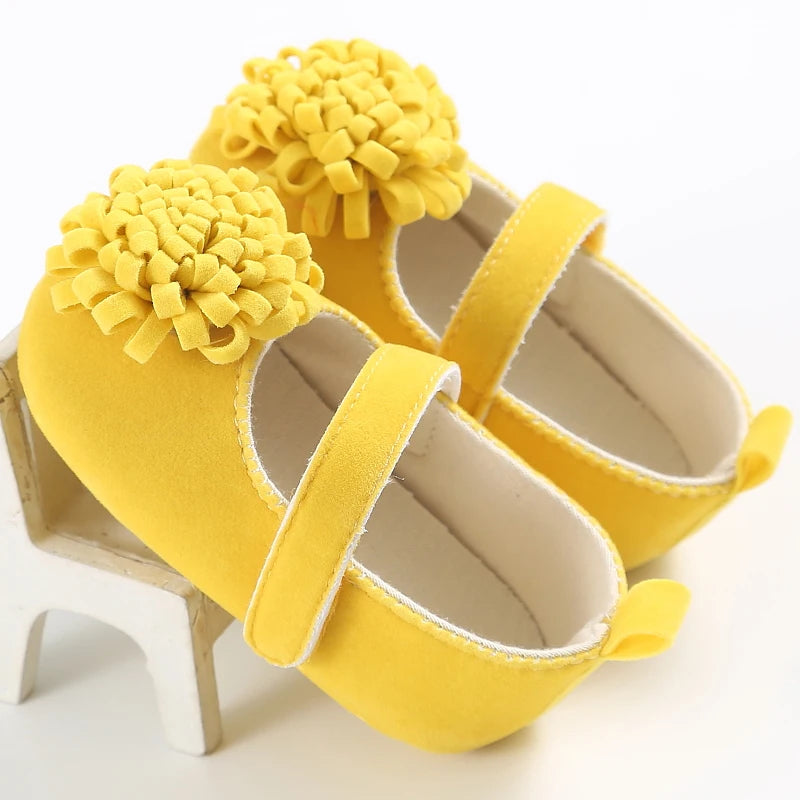 Spring and Autumn Yellow Countryside Style Princess Shoes 0-12 Months Baby Soft soled Anti slip Sneakers