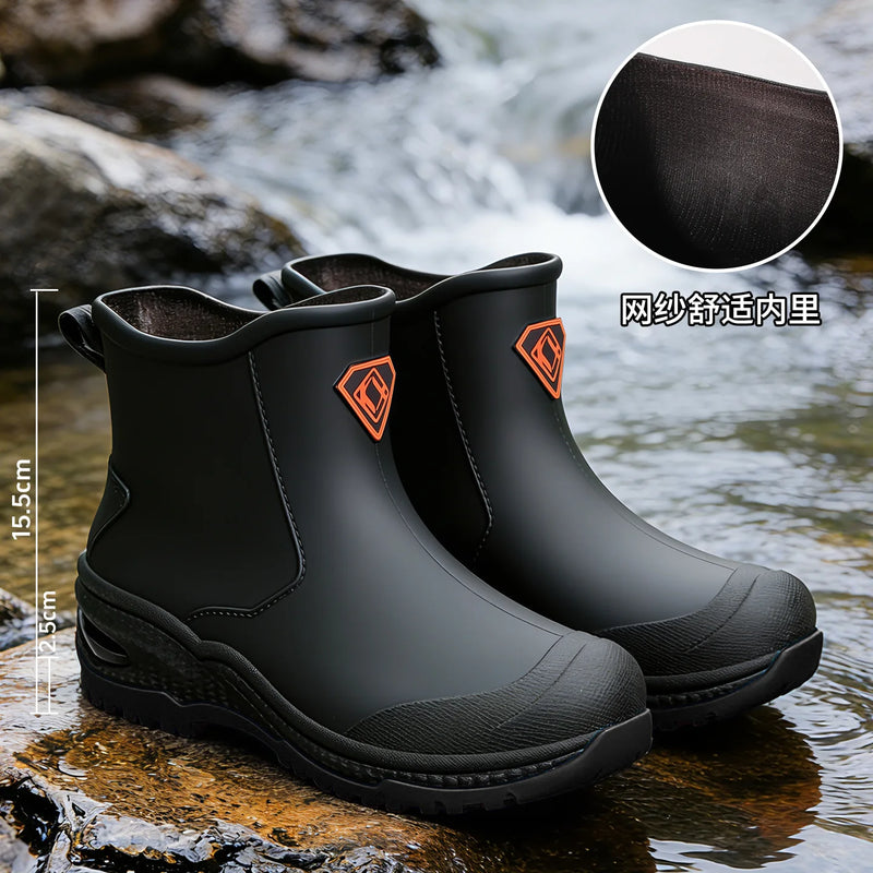 Wear resistant thick soled water boots, military green river tracing men's short boots, rain boots, waterproof men's water shoes