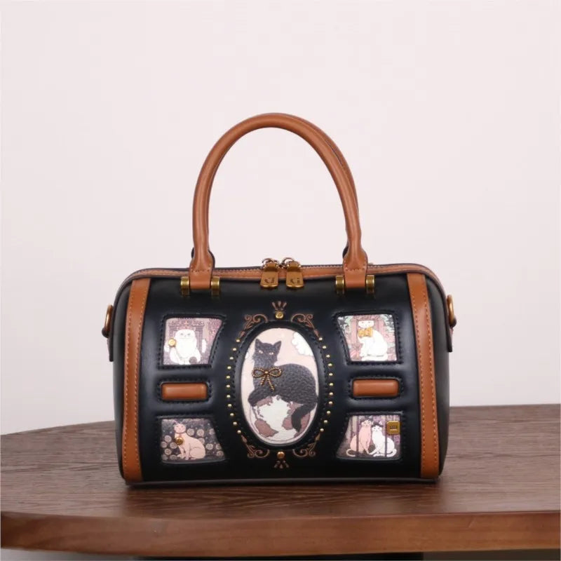 2026 new autumn and winter high-end texture handbag, niche design, fashionable rivets, Boston pillow bag, crossbody bag