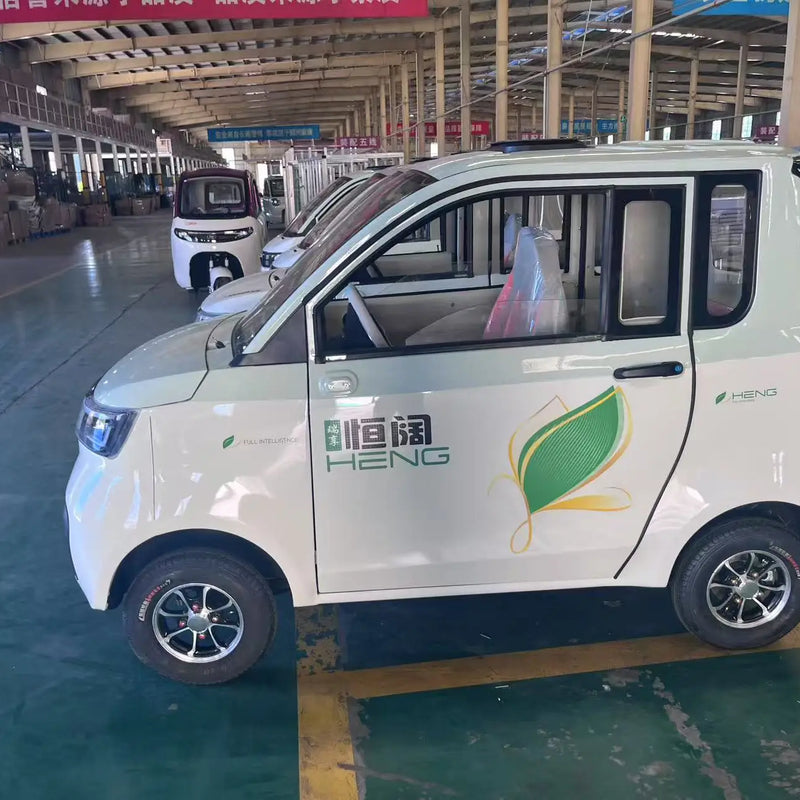 Electric four wheeled vehicle, 220v electric vehicle, low-speed commuting vehicle, 25km/h-45km/h commuting vehicle, CE certifica