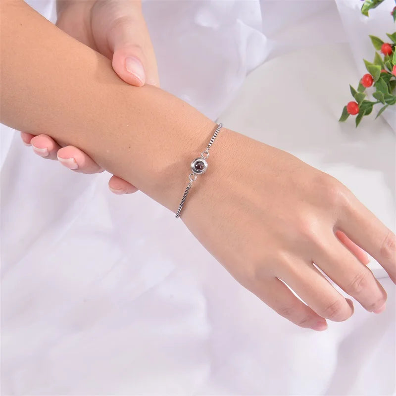 Custom Photo Bracelet Personalized Projection with Picture Inside 100 Languages I Love You Stainless Steel - Visuel 4 | SAMAG