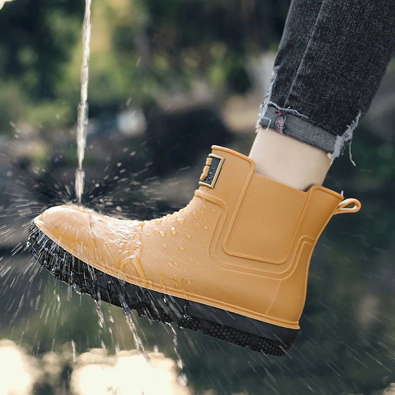 【First need for trendy people in the rainy season】Men's low-tube waterproof rain boots anti-slip wear-resistant Chelsea wind sho