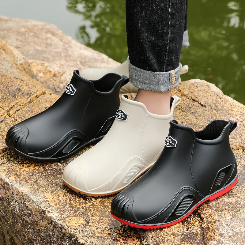 Men's new fashionable and versatile short tube anti slip rain boots, outdoor fishing waterproof shoes, construction work thick s