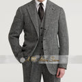Grey Exquisite Men 3pcs Suit Herringbone Peak Lapel Jacket Vest Pants Set for Wedding Prom Graduation Birthday Party Father Gift