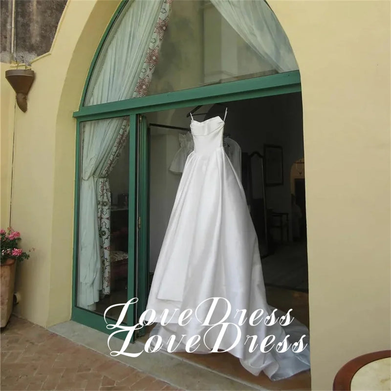 Customized Simple Stain Strapless Pleats A - Line High Side - View 4 | SAMAG