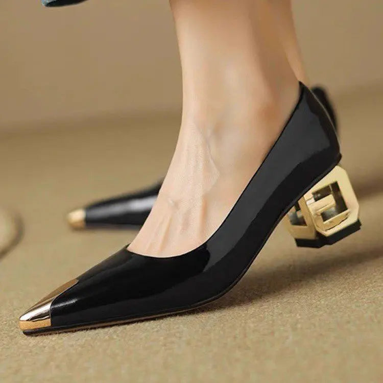 2025 Spring/Autumn New Women's French Retro Metal-Toe High Heels   - Commuter Chunky Heel Pumps,  Gold Buckle Decor  Work Shoes