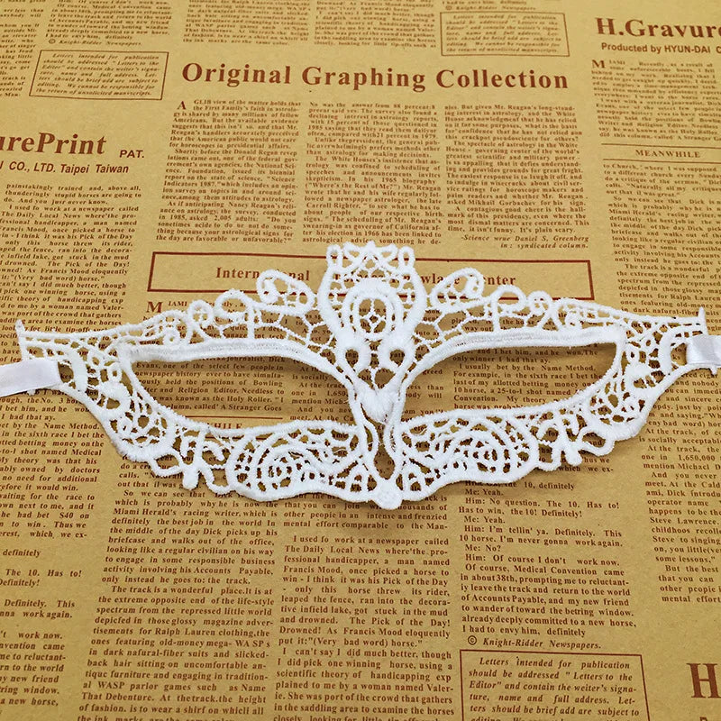 1pcs Hot Sale White Sexy Lace Half Face Masks Various Styles Halloween Masquerade Party Dance Mask Costume