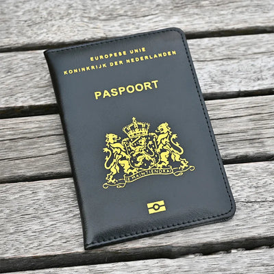 Travel Essentials Nederland Passport Cover Netherlands | SAMAG