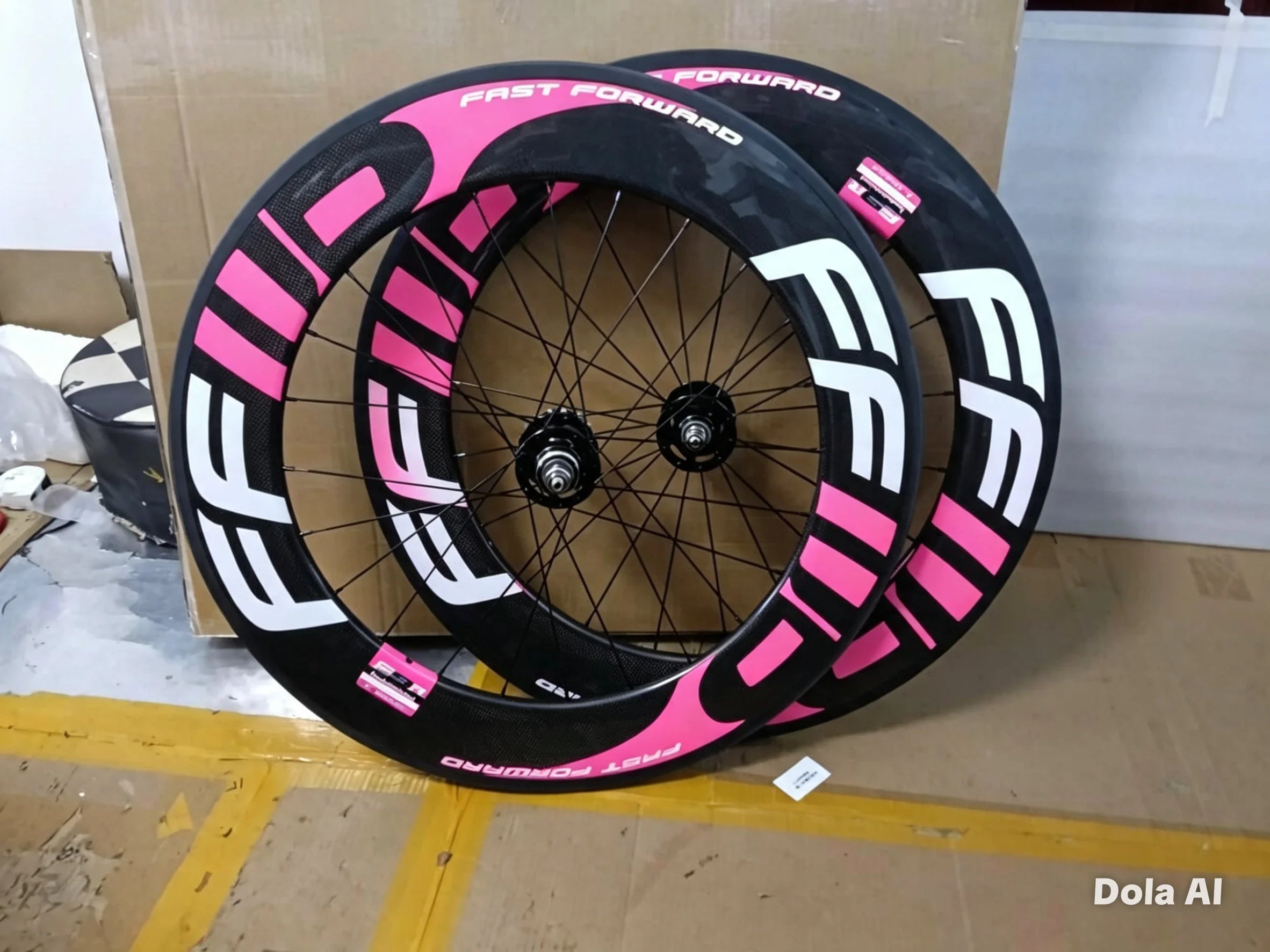 Newest Pink Color 700C Track Fixed Gear Bike 3K UD 12K Full Carbon Fibre Tubular Clincher Tubeless Rims Carbon bicycle wheelset